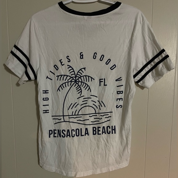 Pensacola Beach FL V-Neck Pocket & Back Graphic T-Shirt - Picture 3 of 4